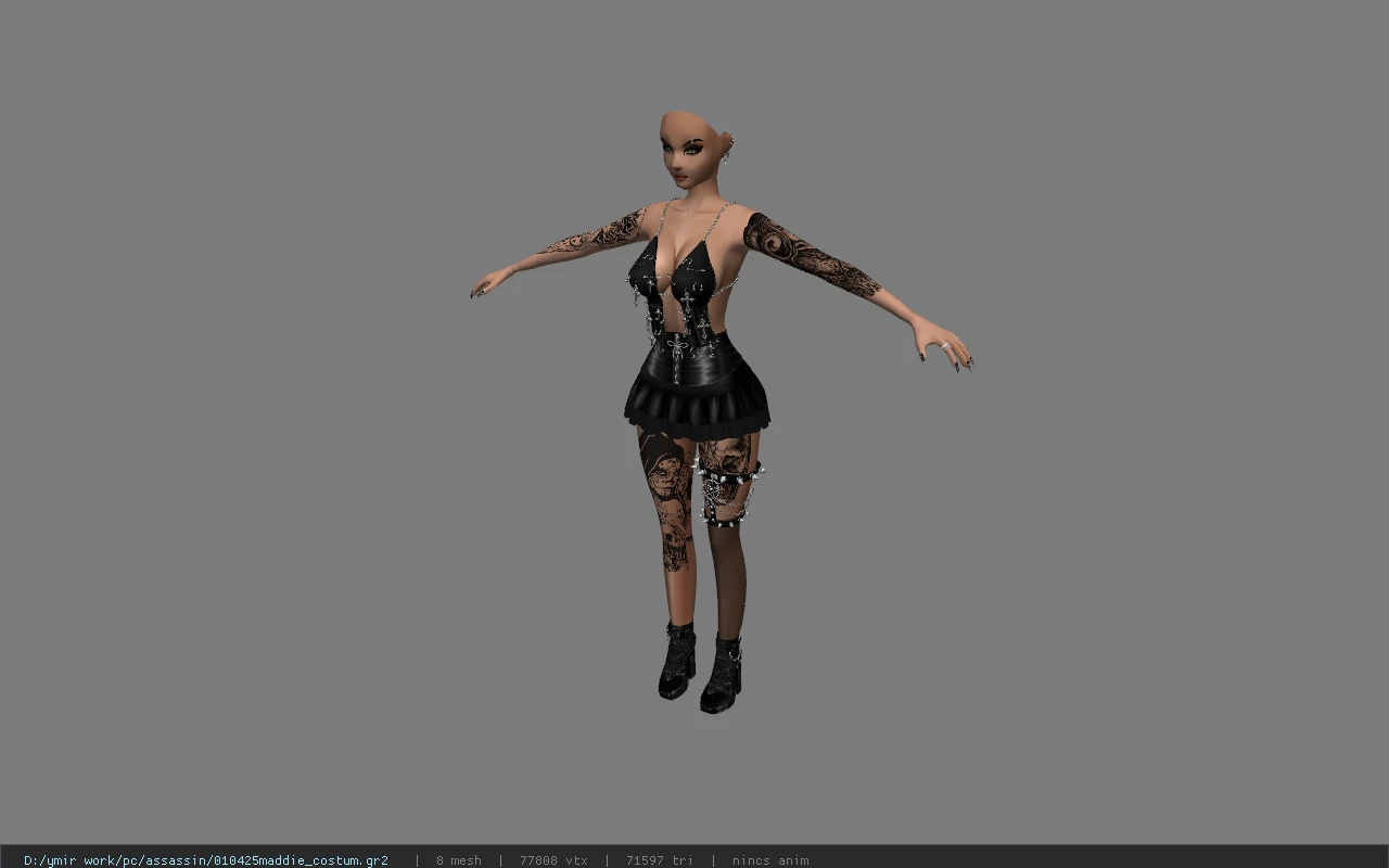 010425maddie_costum