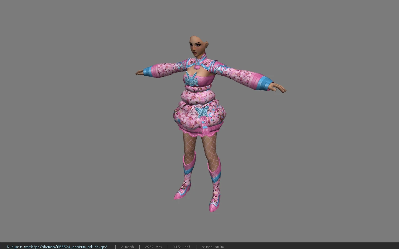 050524_costum_edith